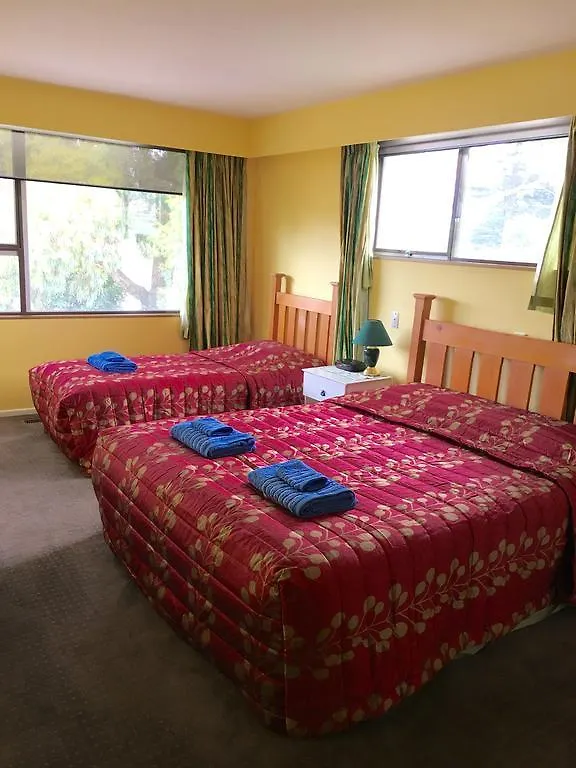 ***  Gumtree Lodge Bed & Breakfast Christchurch New Zealand