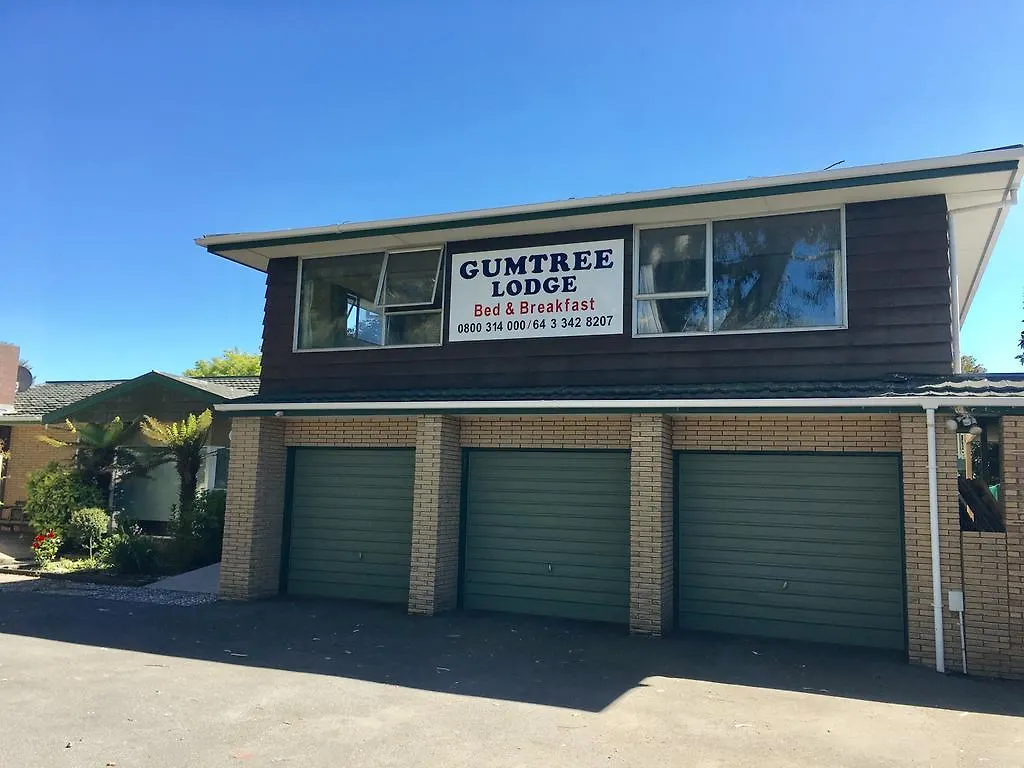 Gumtree Lodge Bed & Breakfast Christchurch